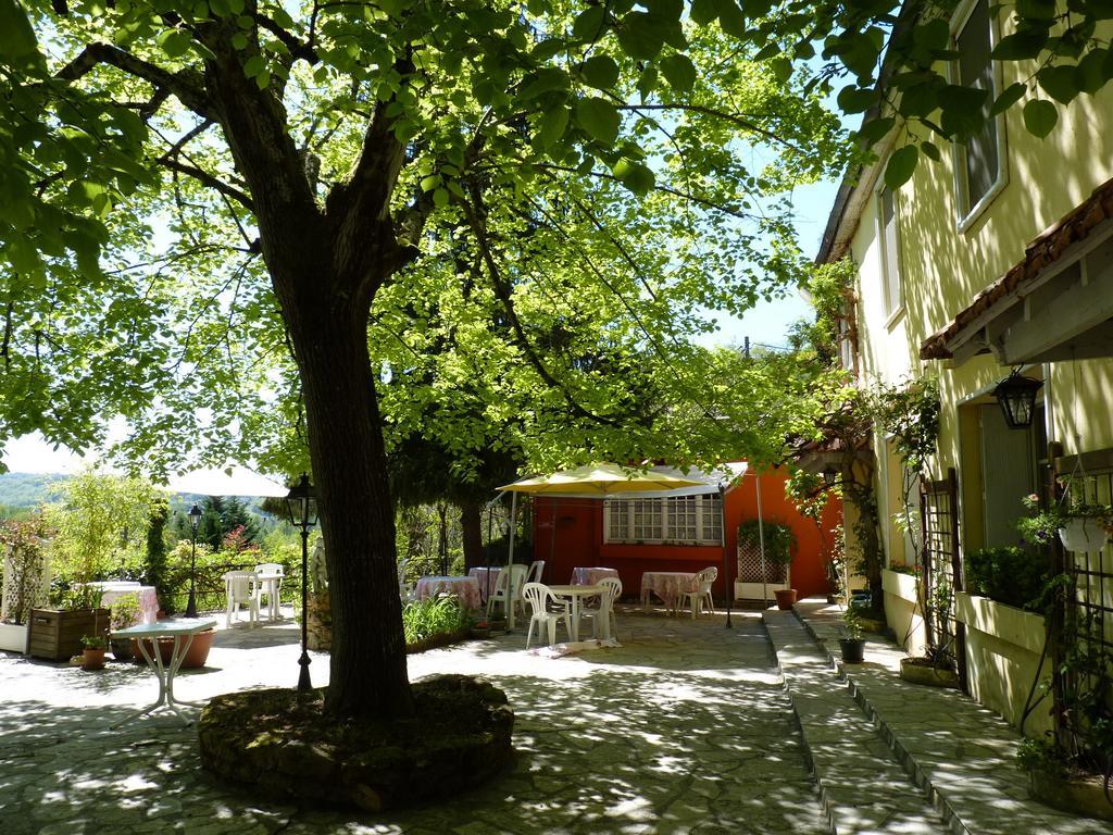 Le Petit Chaperon Rouge Hotel Coux-et-Bigaroque-Mouzens Екстериор снимка